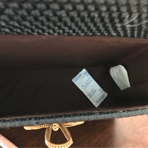 Francesca’s Accessories Bag, Black with Camel Trim. Top Handler. NWT - Picture 7 of 9